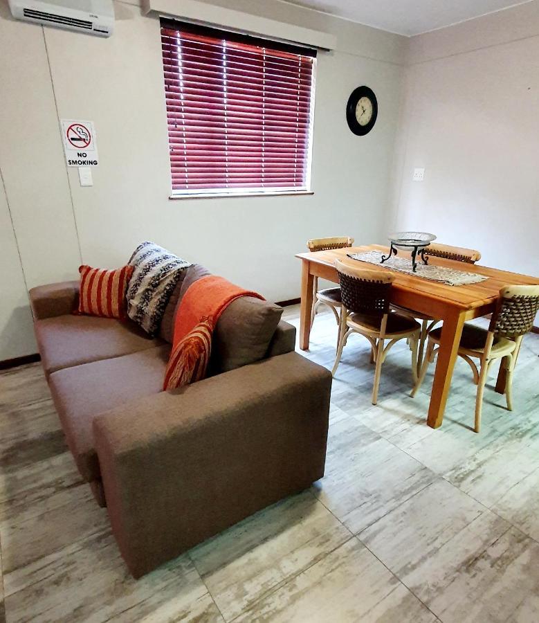 Apartmán Laboria 102 & 103 Harrismith Exteriér fotografie